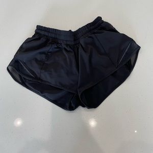 Lululemon Hotty Hot Short Low Rise